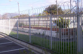 dc metalworks - driveway gates and fencing - 5